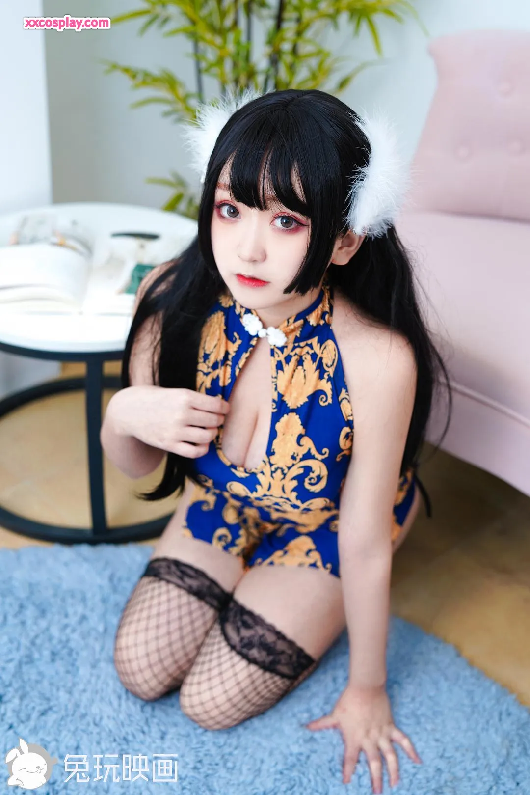 Tuwanyinghua: Qipao Xanh Dương Quyến Rũ